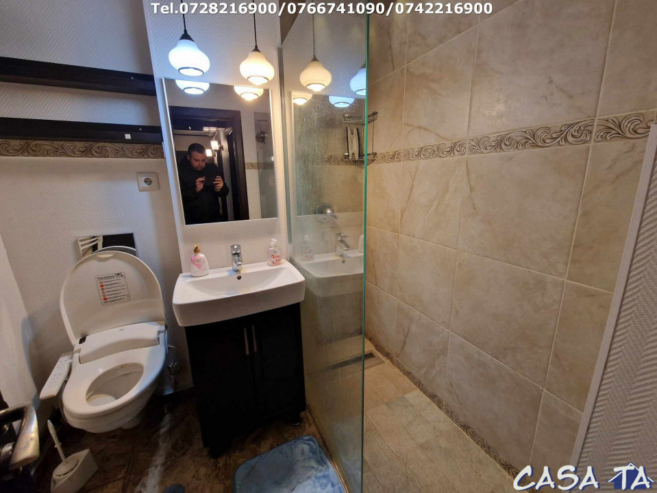 Închiriere apartament 4 camere, Bld Constantin Brancus