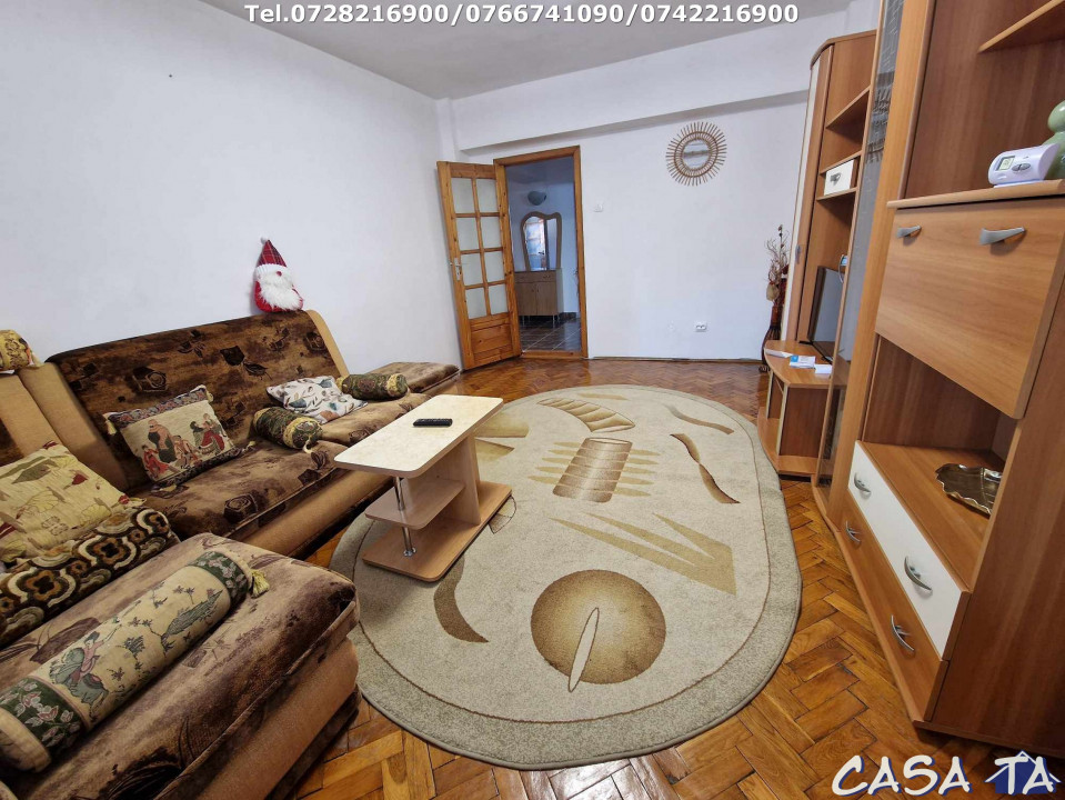 Închiriere apartament 2 camere, Str.Unirii (Ultracentral)