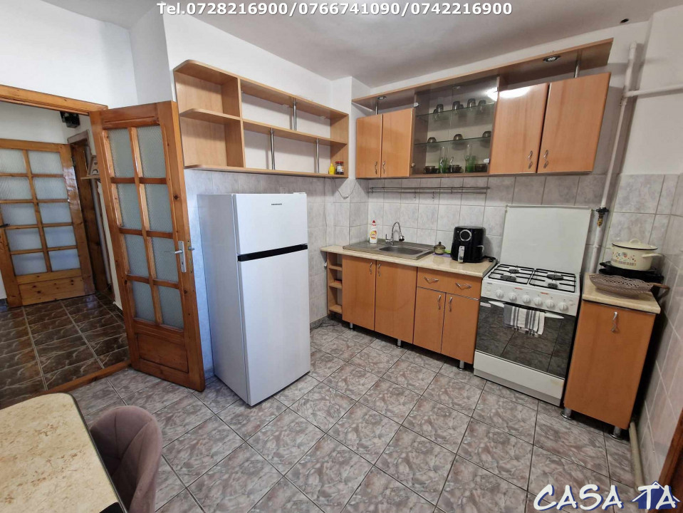 Închiriere apartament 2 camere, Str.Unirii (Ultracentral)