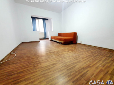 Inchiriere apartament 2 camere, situat în Târgu Jiu, Str.Dacia