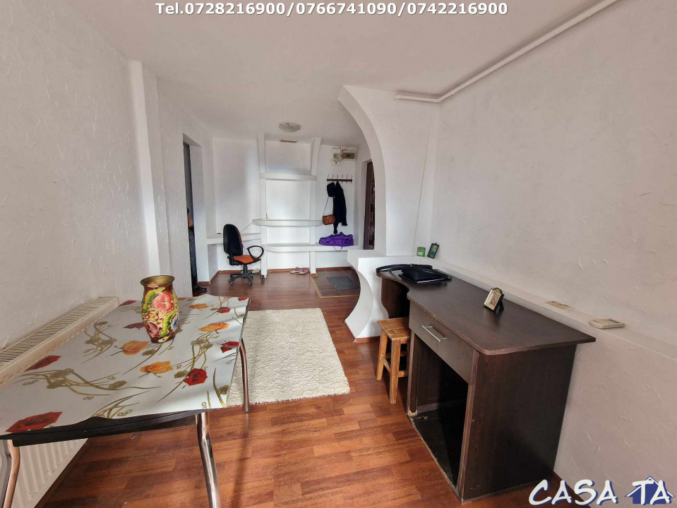 Închiriere apartement 2 camere Zona 8 Mai, Str.Ioan Slavici