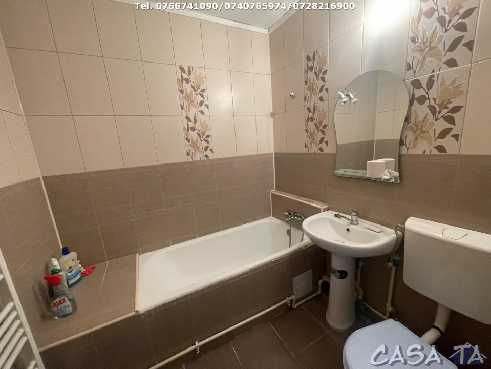 Apartament 2 Camere, Etaj 3, Strada Dacia - Zona Mall