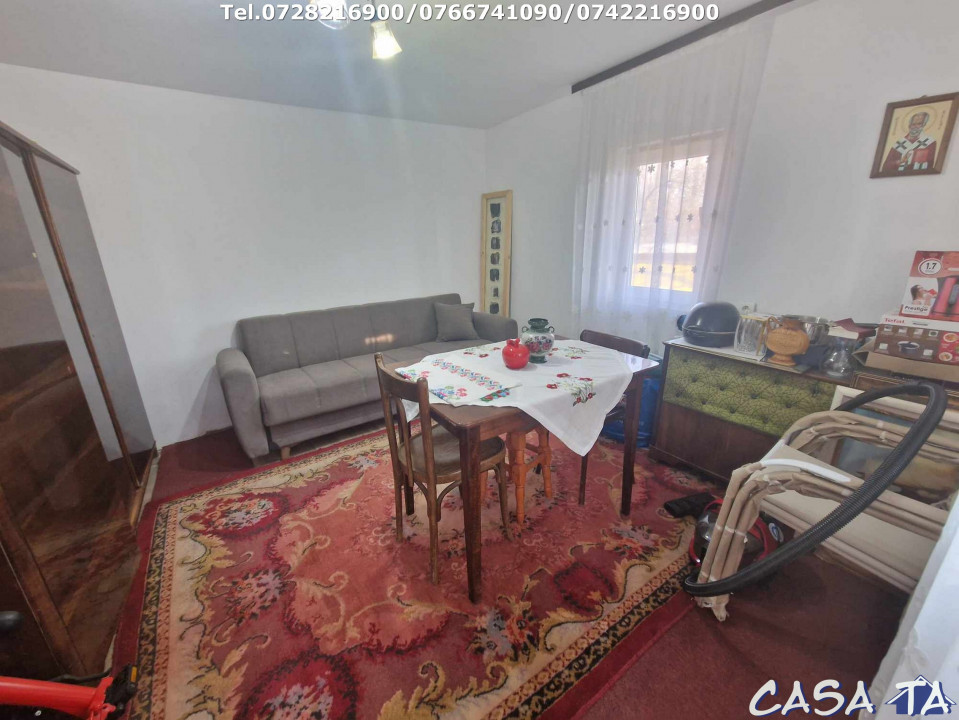 Casa + teren 7417 mp, situata în Scoarta - Budieni