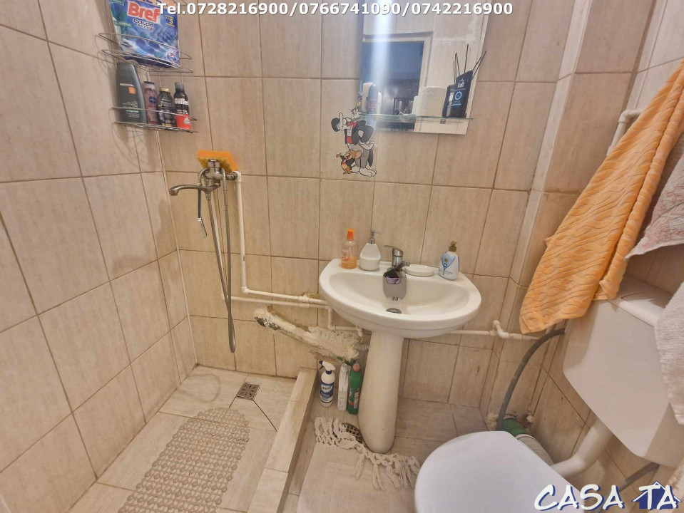 Apartament 3 camere, situat în Târgu Jiu, Str.Minerilor