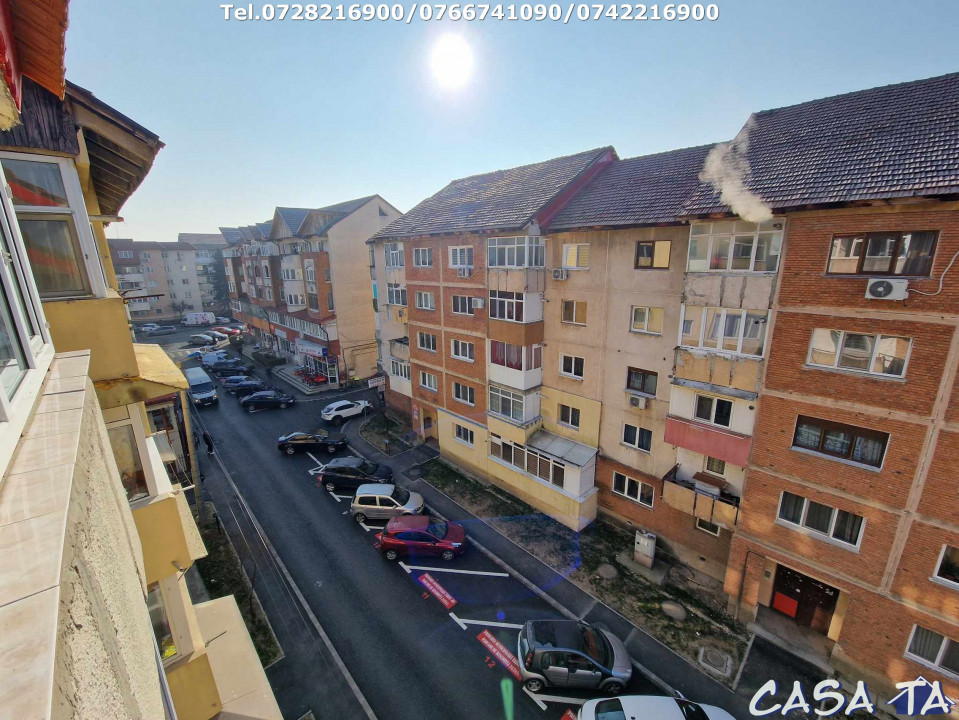 Apartament 3 camere, situat în Târgu Jiu, Str.Corneliu Coposu (Central)