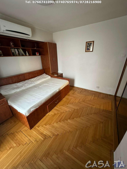 Apartament 5 Camere, Etaj 5/8, Bulevardul Republicii - Zona Garii.