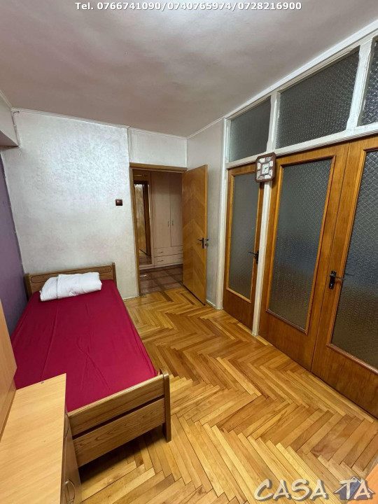 Apartament 5 Camere, Etaj 5/8, Bulevardul Republicii - Zona Garii.