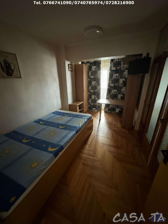 Apartament 5 Camere, Etaj 5/8, Bulevardul Republicii - Zona Garii.