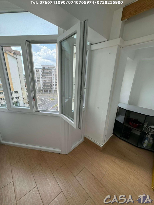 Apartament 5 Camere, Etaj 5/8, Bulevardul Republicii - Zona Garii.