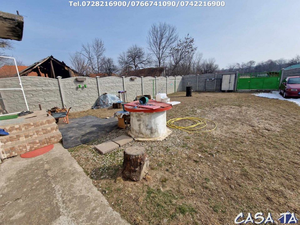 Casa P+1, situata în Curtisoara