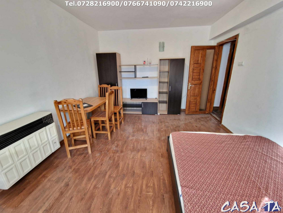 Închiriere apartament 2 camere , situat în Târgu Jiu, Aleea Plopilor