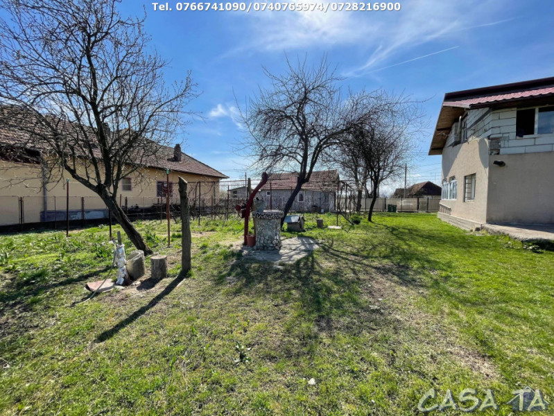 Casa 4 Camere P+1 si teren aferent (10533 mp), Calnic