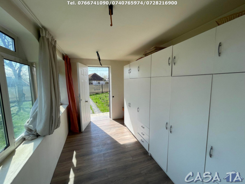 Casa 4 Camere P+1 si teren aferent (10533 mp), Calnic