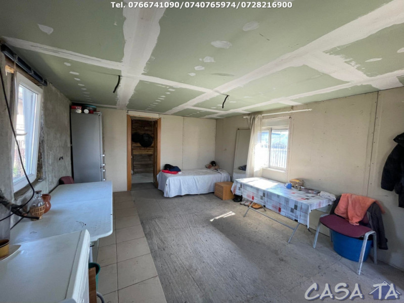 Casa 4 Camere P+1 si teren aferent (10533 mp), Calnic