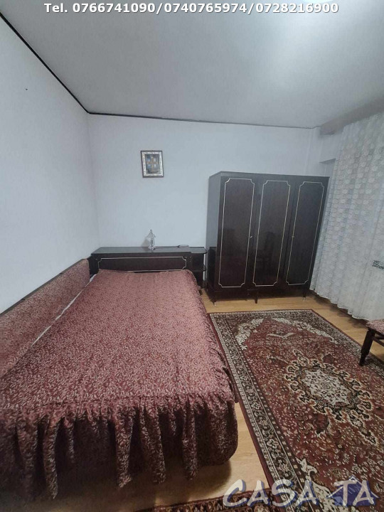 Apartament 3 Camere, Etaj 2/4(Ultracentral), Strada Popa Sapca 