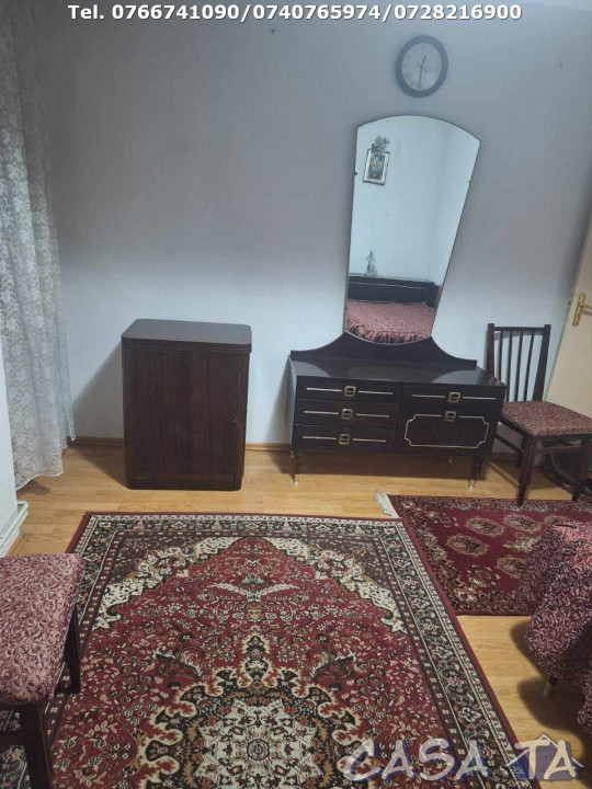 Apartament 3 Camere, Etaj 2/4(Ultracentral), Strada Popa Sapca 