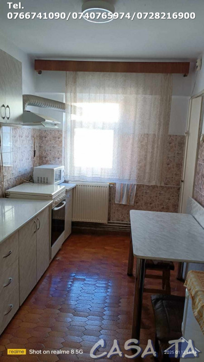 Apartament 3 Camere, Etaj 2/4(Ultracentral), Strada Popa Sapca 
