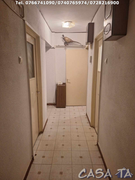 Apartament 3 Camere, Etaj 2/4(Ultracentral), Strada Popa Sapca 