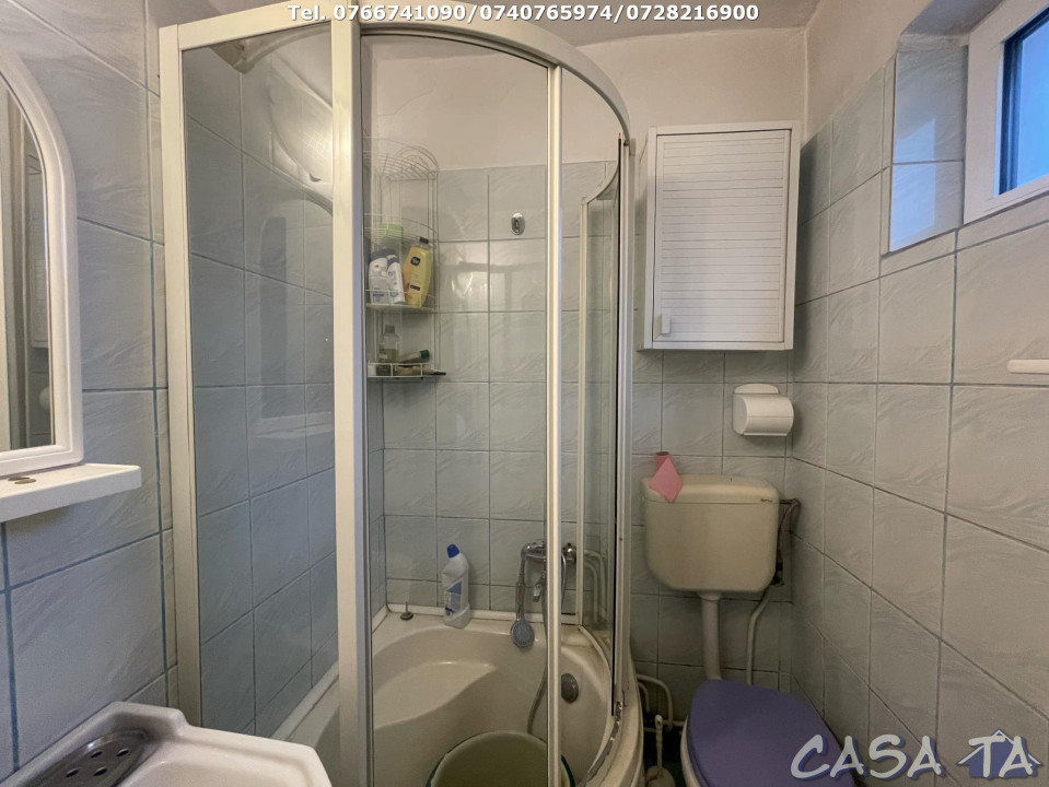 Casa 3 Camere, Strada Luncilor, Tg-Jiu, Gorj