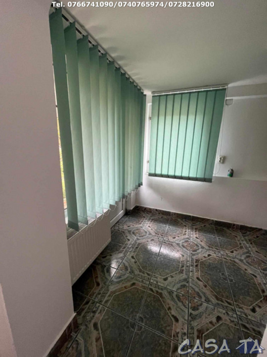 Casa 6 Camere P+1, Targu-Carbunesti