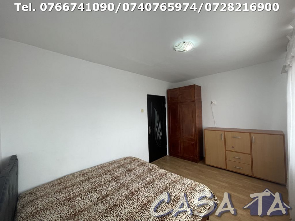 Apartament 2 Camere, Etaj 3, Strada Comuna din Paris
