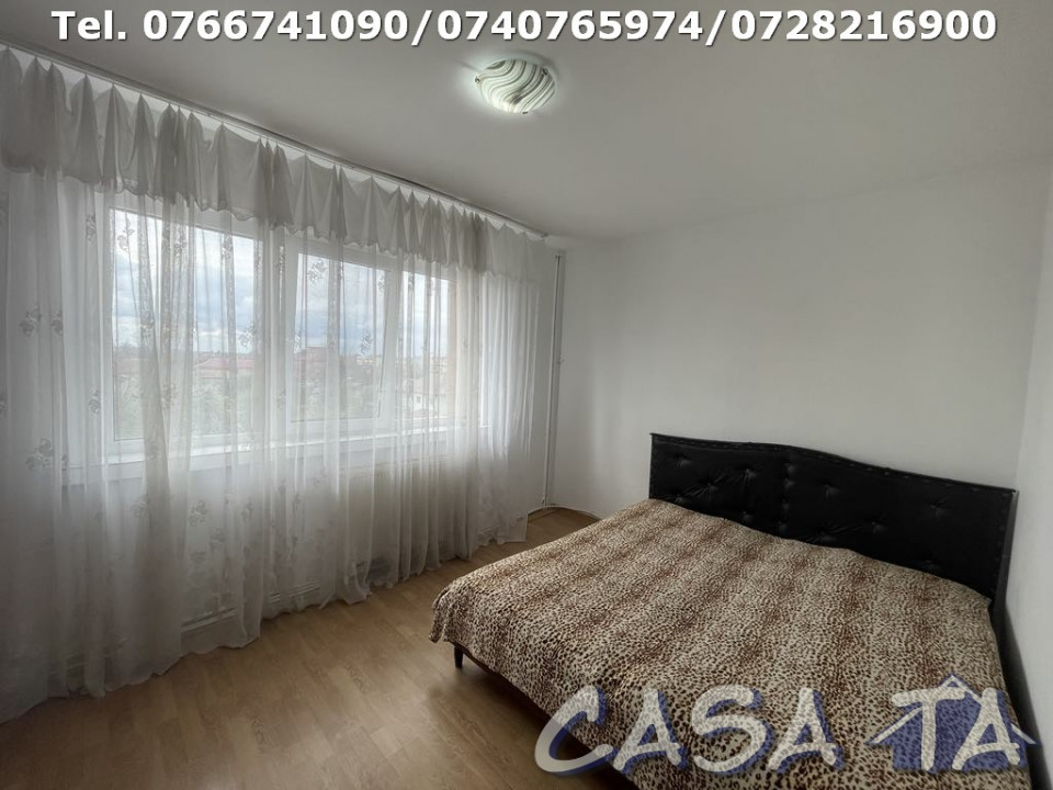 Apartament 2 Camere, Etaj 3, Strada Comuna din Paris