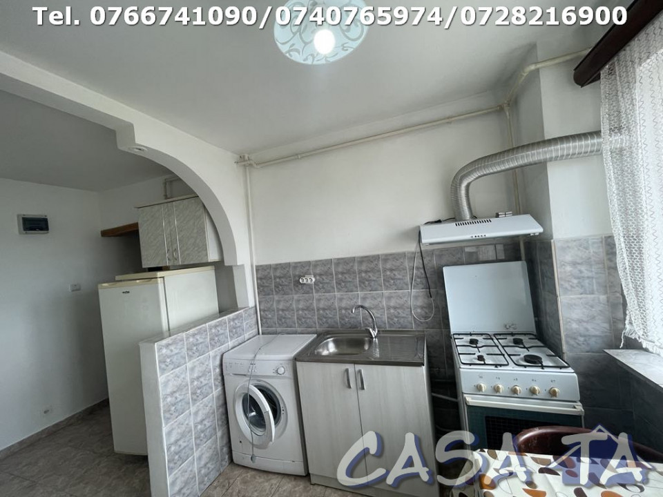 Apartament 2 Camere, Etaj 3, Strada Comuna din Paris