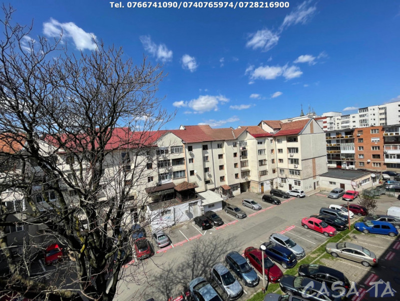 Apartament 3 Camere (70 mp), Etaj 4 ( cu acoperis), Strada Nicolae Balcescu