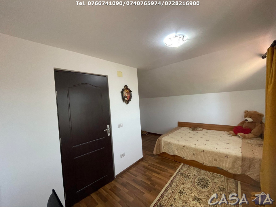 Casa Exclusivista (la cheie) 5 Camere, P+M, Comuna Danesti