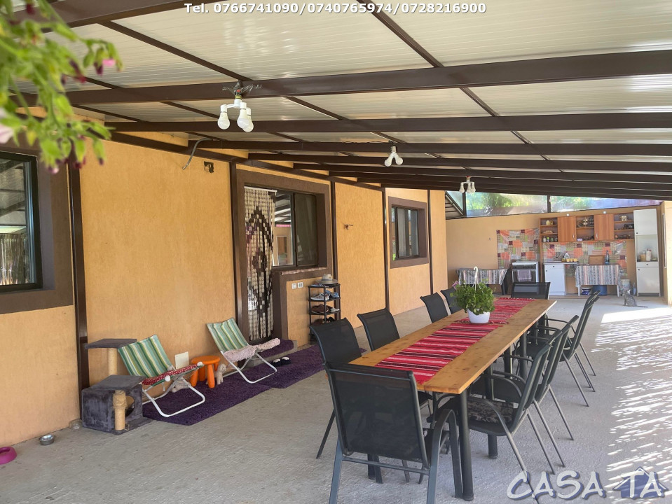Casa Exclusivista (la cheie) 5 Camere, P+M, Comuna Danesti