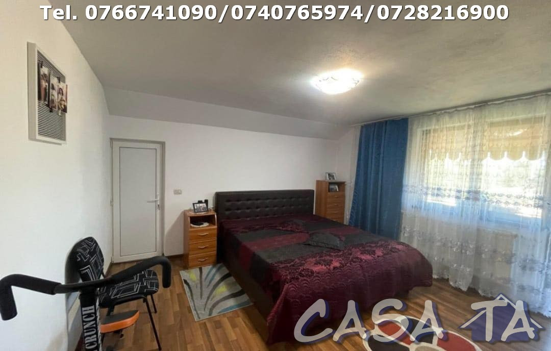 Casa Exclusivista (la cheie) 5 Camere, P+M, Comuna Danesti