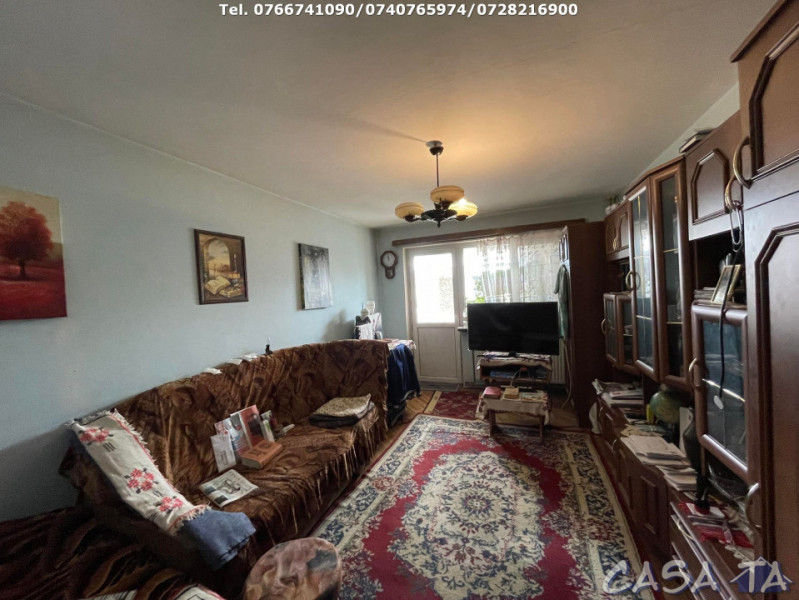 Apartament 3 Camere, Etaj 2, Strada Theodor Aman
