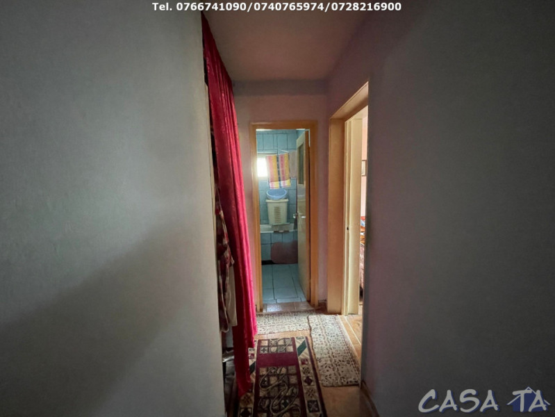 Apartament 3 Camere, Etaj 2, Strada Theodor Aman