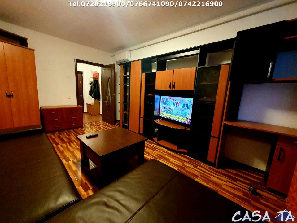 Închiriere apartament 2 camere, situat în Târgu Jiu, Aleea Smardan