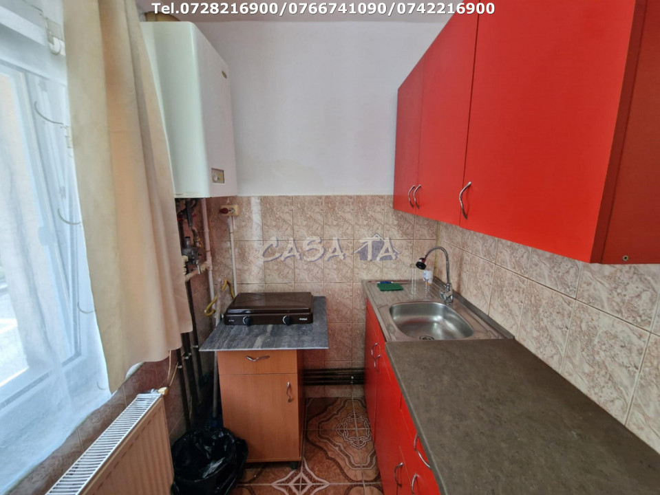 Închiriere garsoniera, situata în Târgu Jiu, Str Com din Paris