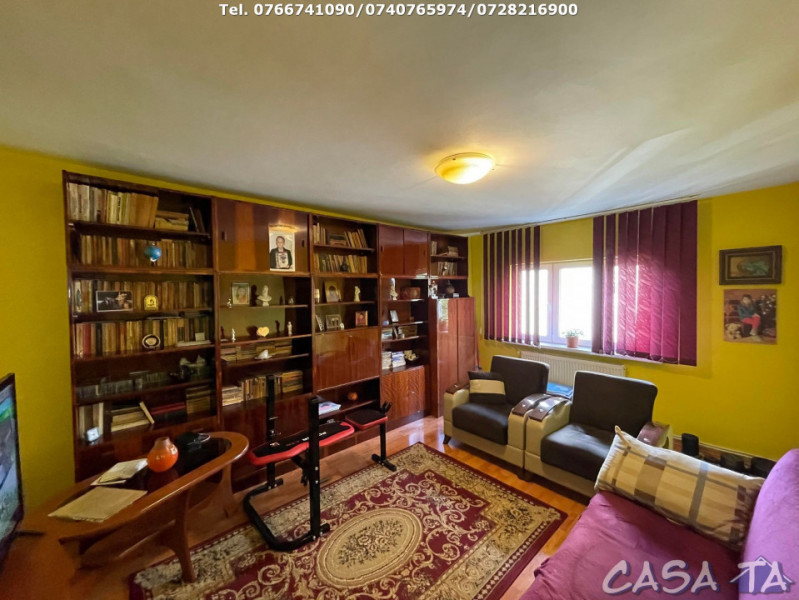 Apartament 3 Camere, Etaj 2, Strada G-ral Christian Tell