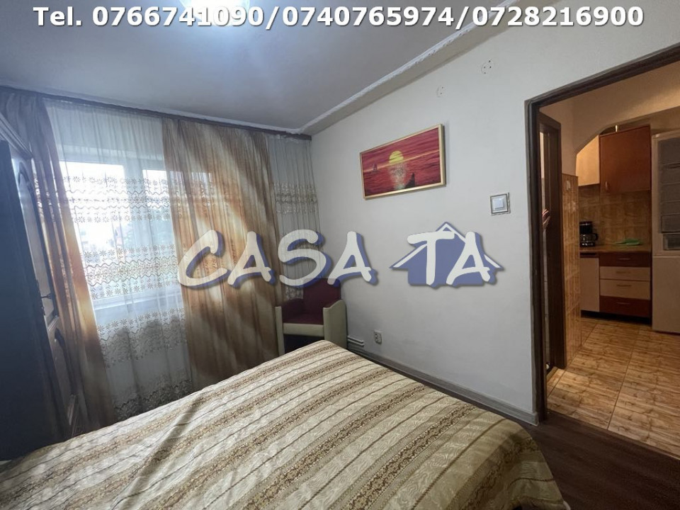 Apartament 4 Camere, Etaj 1, Strada Nicolae Titulescu