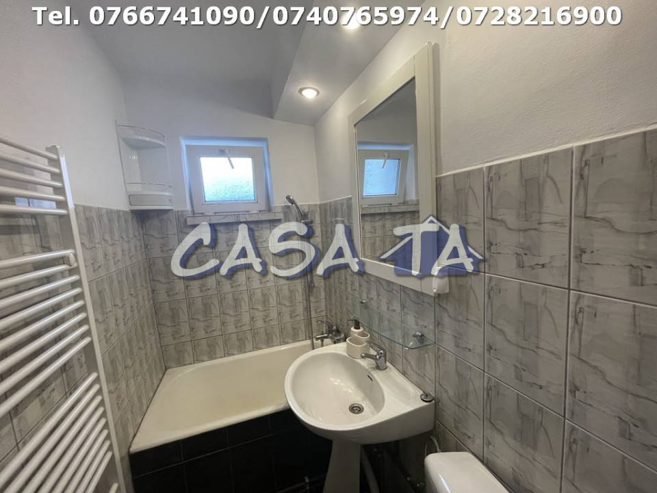 Apartament 4 Camere, Etaj 1, Strada Nicolae Titulescu