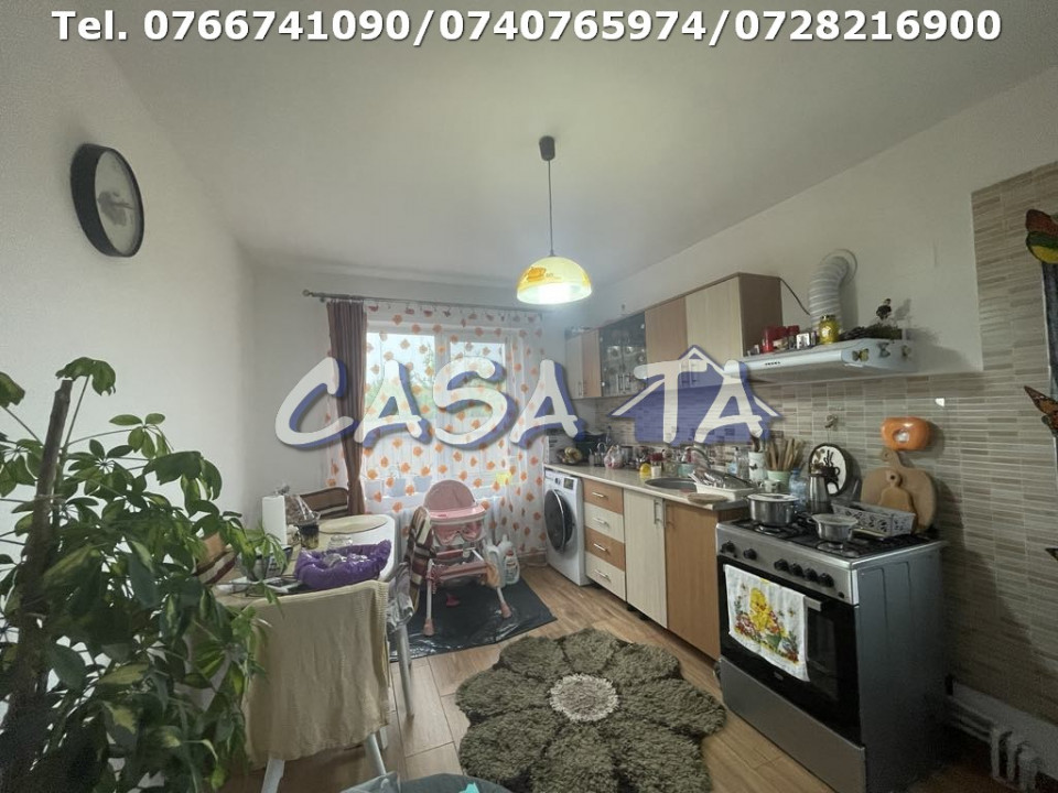 Casa 3 Camere, Parter, Iezureni - Strada Stejarului