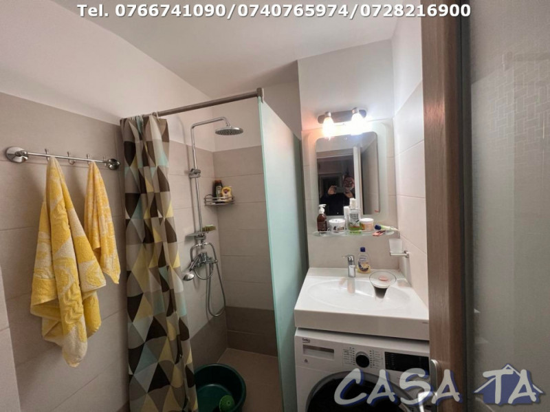 Apartament 4 camere, situat în Târgu Jiu, Str. 22 Decembrie 1989