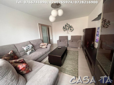 Apartament 4 camere, situat în Târgu Jiu, Str. 22 Decembrie 1989