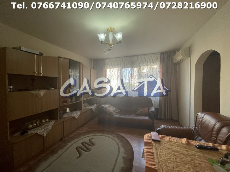 Apartament 3 Camere, Etaj 2, Strada Aleea Plopilor