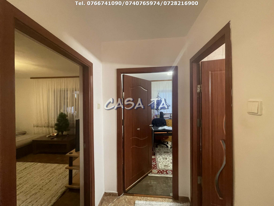 Apartament 3 Camere, Etaj 7/8(cu lift), Strada Unirii - Ultracentral