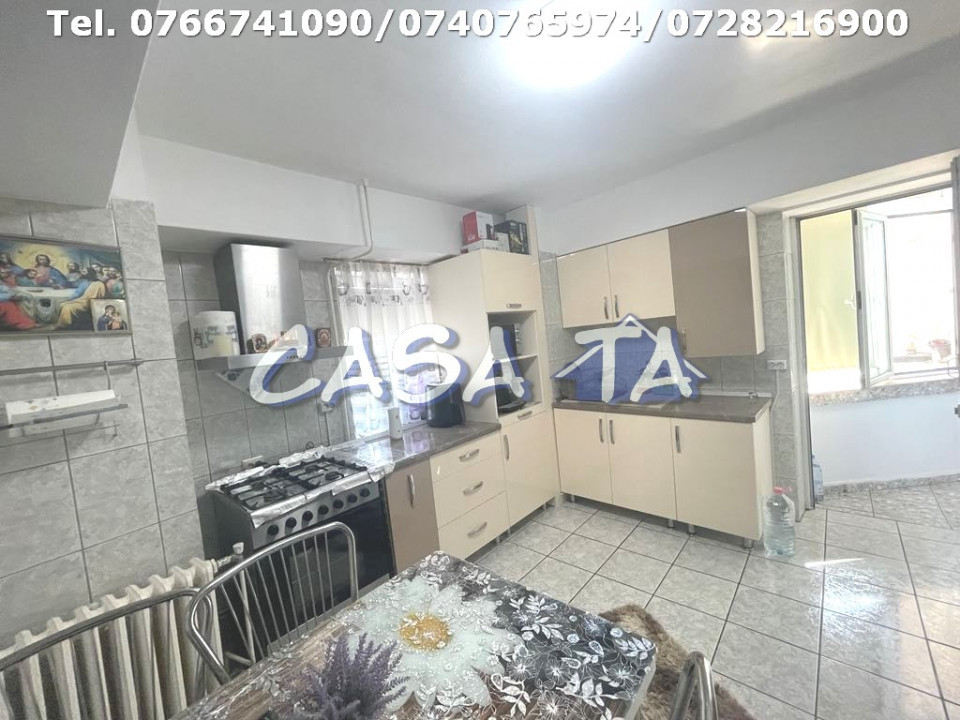 Apartament 3 Camere, Etaj 4/8(cu lift Nou), Strada Republicii