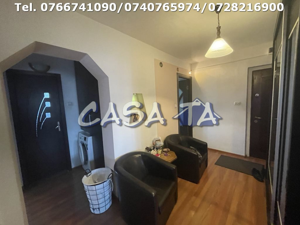 Apartament 3 Camere, Etaj 2, Strada Theodor Aman - Zona Centrala