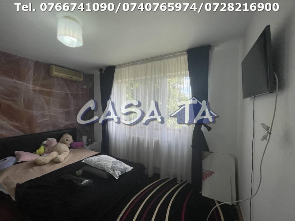 Apartament 3 Camere, Etaj 2, Strada Theodor Aman - Zona Centrala