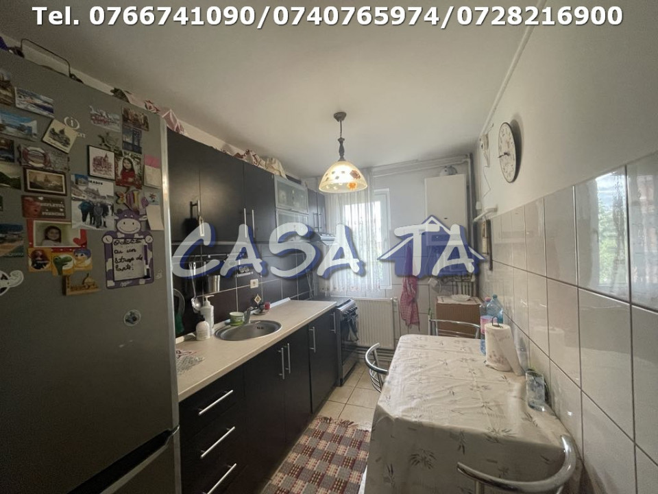 Apartament 3 Camere, Etaj 2, Strada Theodor Aman - Zona Centrala