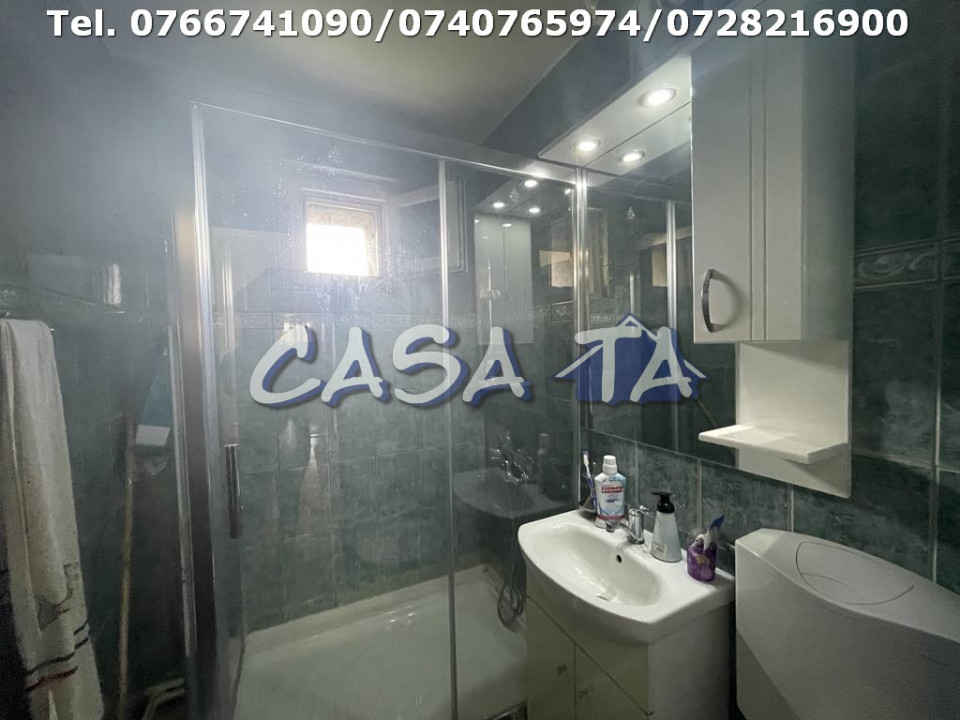 Apartament 3 Camere, Etaj 2, Strada Theodor Aman - Zona Centrala