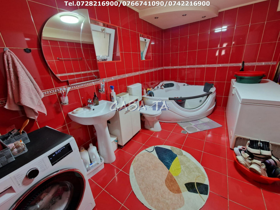 Cladire multifunctională- mixtă, De Vanzare, Str. Lotrului, Targu-Jiu