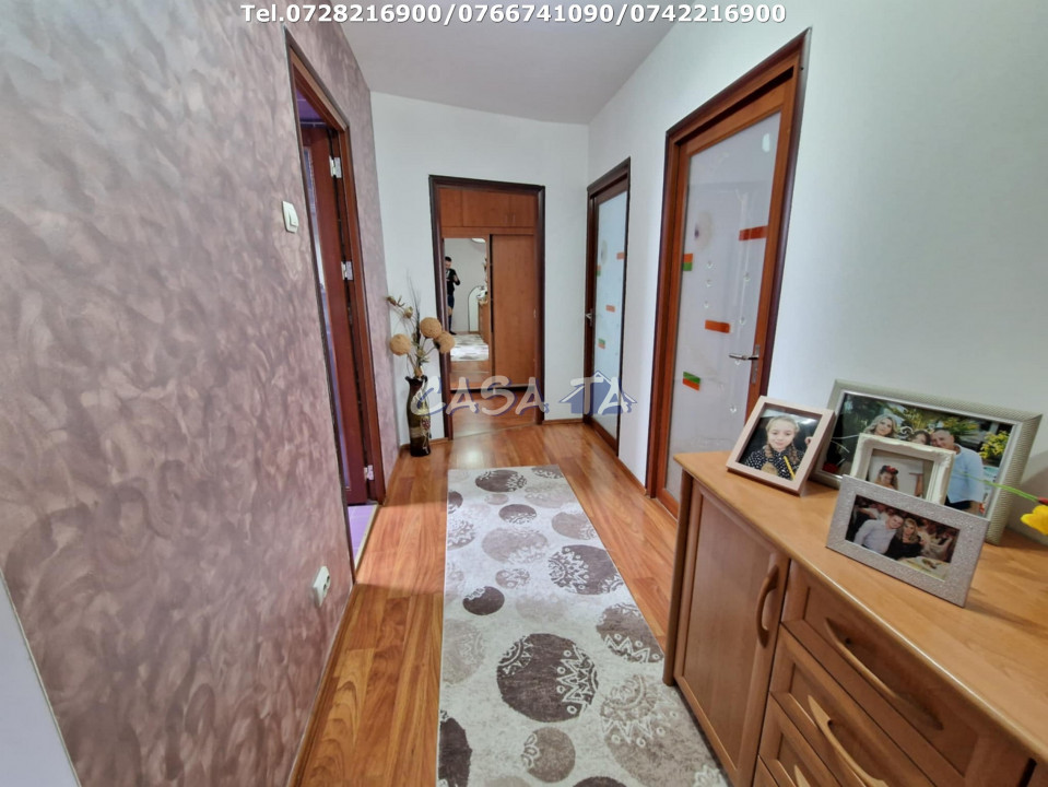 Cladire multifunctională- mixtă, De Vanzare, Str. Lotrului, Targu-Jiu